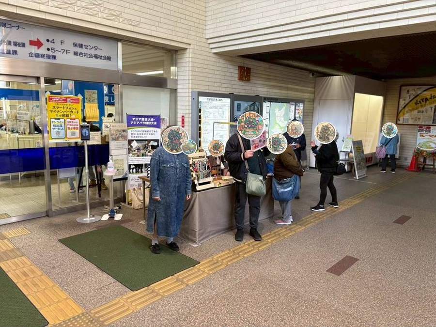 北区総合庁舎の入口に出店した名城BASEのブース